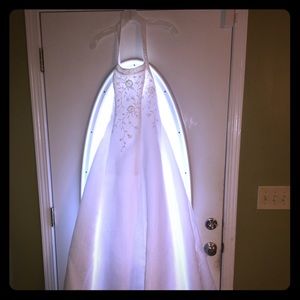 New Halter top wedding dress size 4